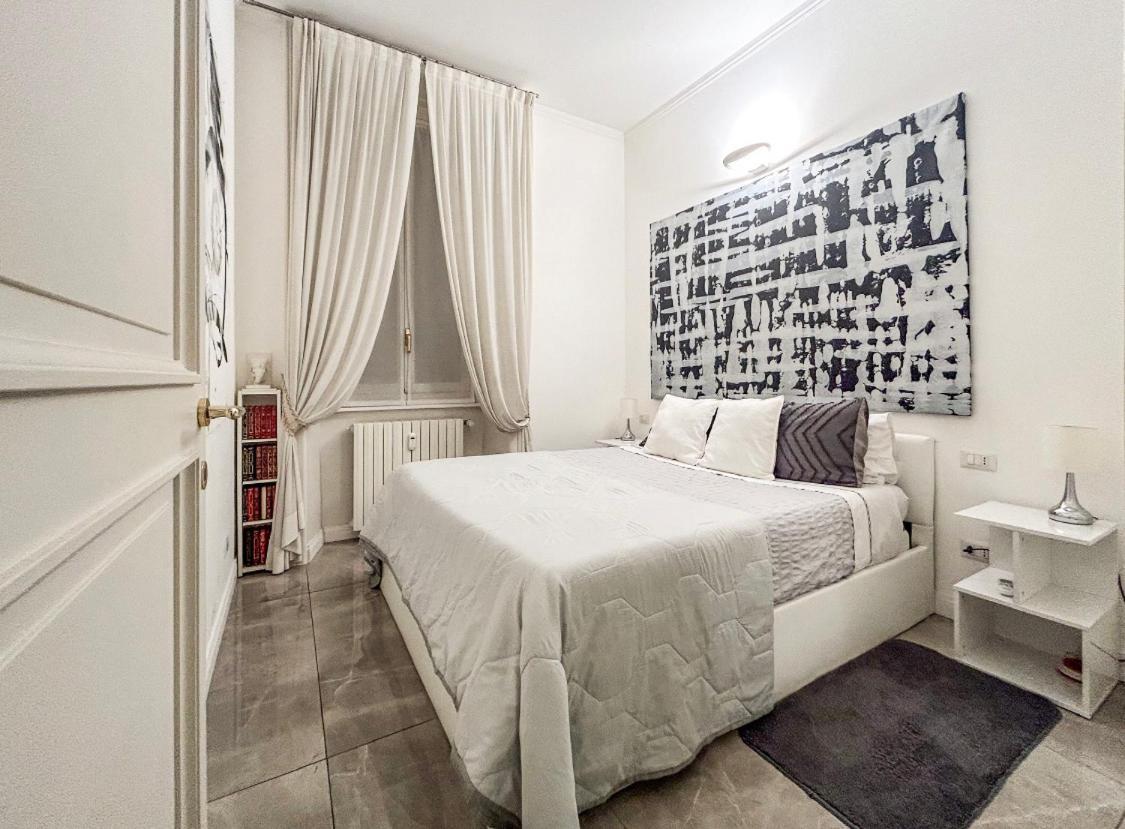 Casa Alberto Da Giussano, Elegante Bilocale In Centro Con Balcone Sul Parco Milão Exterior foto